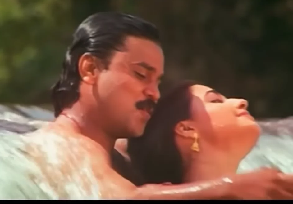 Vilakku Vekkum Lyrics