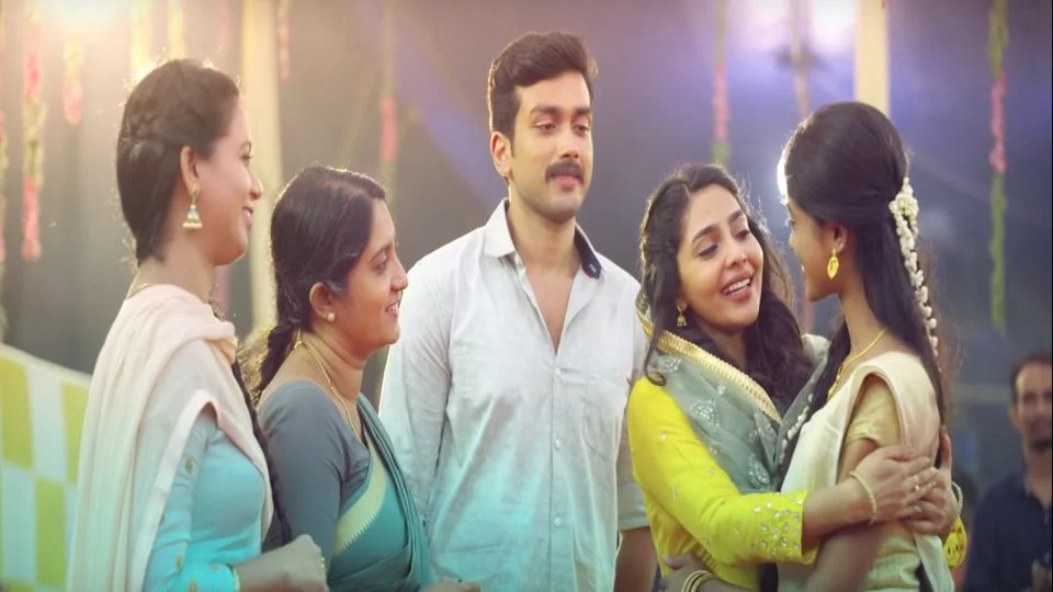 Kaathu Kaathe Lyrics