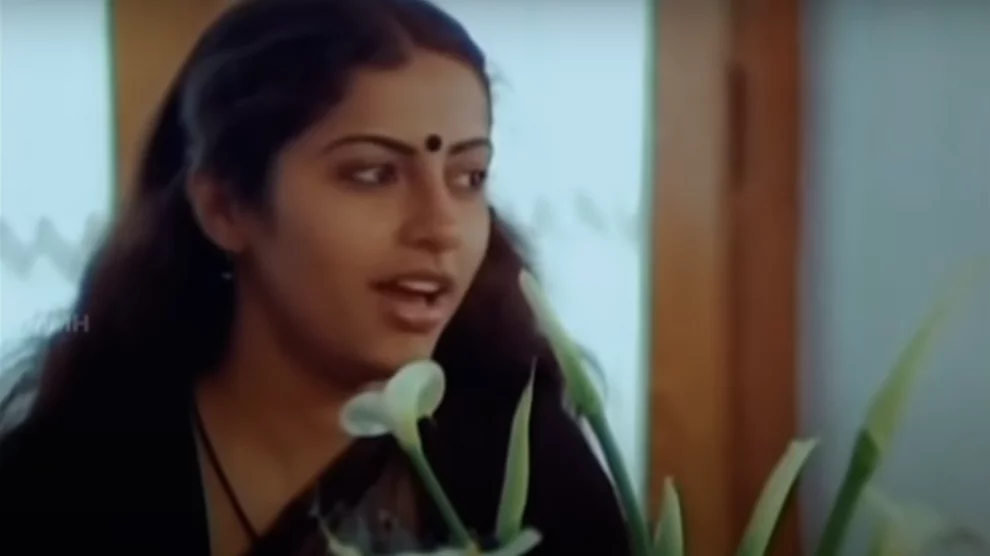 Ponnurukum Pookkalam Lyrics