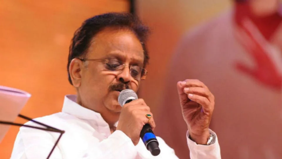Tharapadham Chethoharam Lyrics