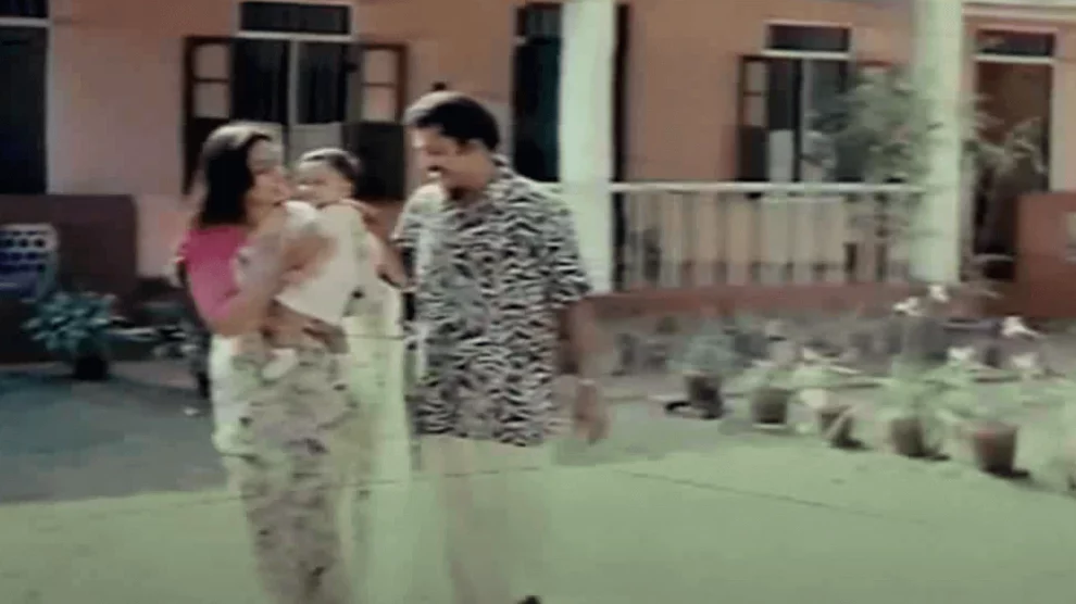 Vellaram kilikal Lyrics