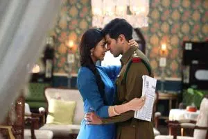Pen Poove Thenvande Lyrics